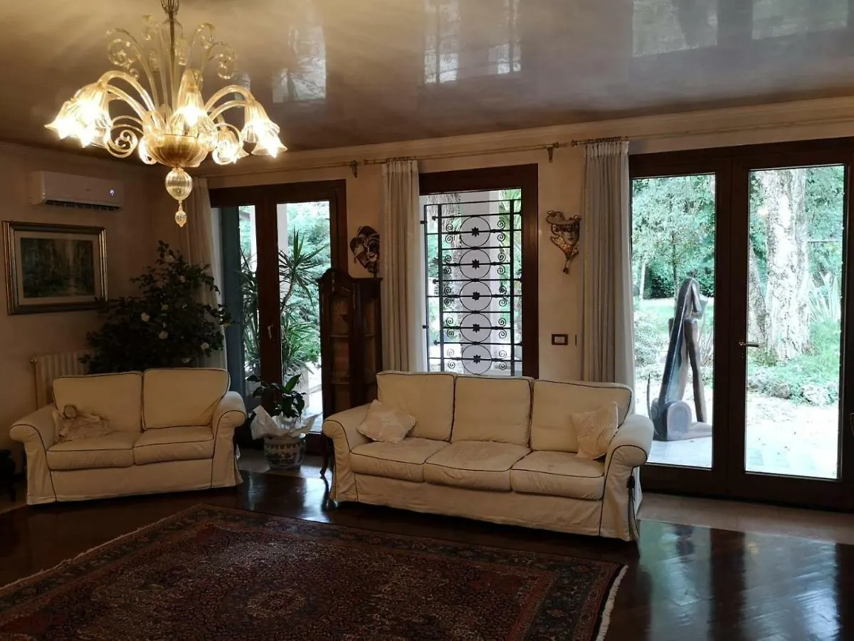 La Casa Sull'Albero Bed & Breakfast Mestre