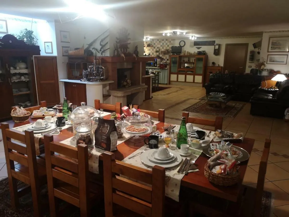 La Casa Sull'Albero Bed & Breakfast Mestre Italy